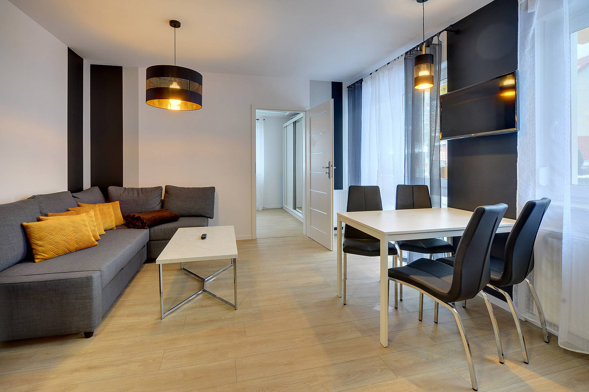 Black & White with garden Apartment - Szklarska Poręba 1